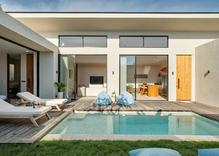 Monoi Uluwatu (Bali)